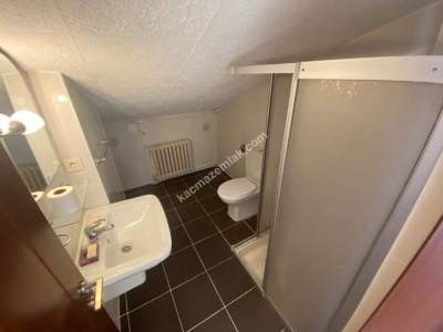 Bostancı Sahilde Deniz Manzaralı 3+2 Dubleks 26