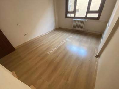 Bostancı Sahilde Deniz Manzaralı 3+2 Dubleks 9