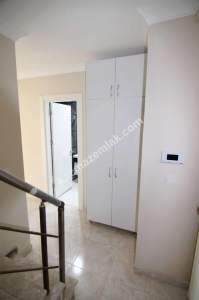 Çınar'da Metroya Yakın 3 Yıllık Binada Kiralık 3+2 14