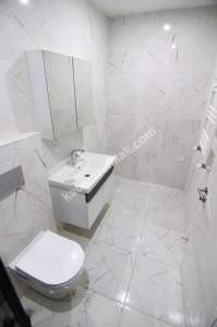 Çınar'da Metroya Yakın 3 Yıllık Binada Kiralık 3+2 34