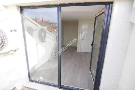 Çınar'da Metroya Yakın 3 Yıllık Binada Kiralık 3+2 28