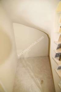 Çınar'da Metroya Yakın 3 Yıllık Binada Kiralık 3+2 13