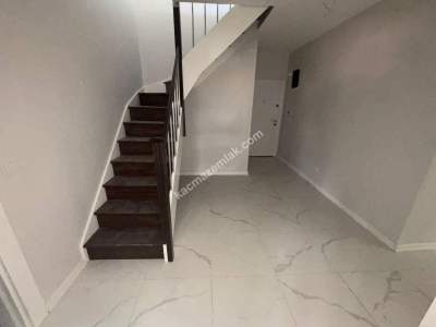 Marmarayın Dibinde Kentselcilere Uygun Dubleks 27