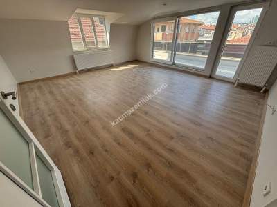 Marmarayın Dibinde Kentselcilere Uygun Dubleks 25