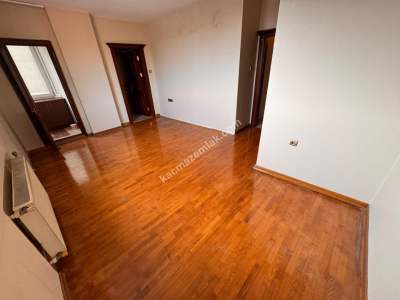 Acıbadem Akçaağaç Sokakta 250 M2 Net Kiralık 5+2Dubleks 17