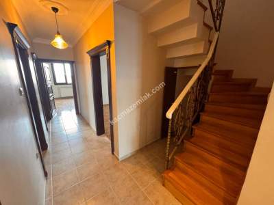 Acıbadem Akçaağaç Sokakta 250 M2 Net Kiralık 5+2Dubleks 10