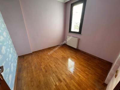 Acıbadem Akçaağaç Sokakta 250 M2 Net Kiralık 5+2Dubleks 9