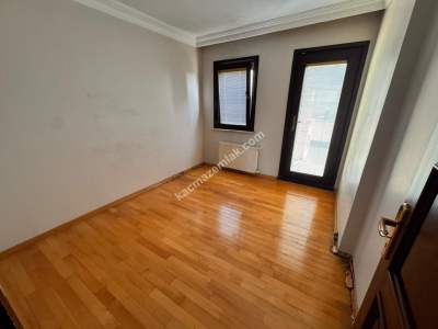 Acıbadem Akçaağaç Sokakta 250 M2 Net Kiralık 5+2Dubleks 14