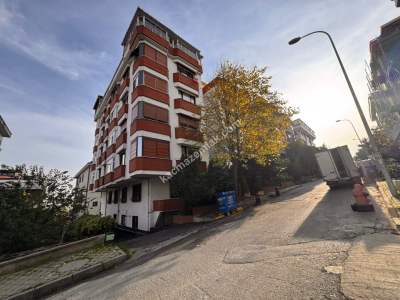 Acıbadem Akçaağaç Sokakta 250 M2 Net Kiralık 5+2Dubleks 2