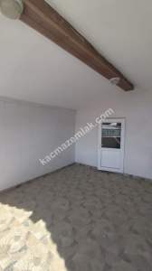 Sivas Merkez Cuma Pazarı Üstü Kiralık 5+1 Dubleks Daire 4