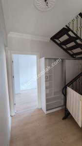 Sivas Merkez Cuma Pazarı Üstü Kiralık 5+1 Dubleks Daire 15