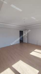 Sivas Merkez Cuma Pazarı Üstü Kiralık 5+1 Dubleks Daire 30