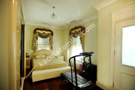 Üsküdar Sultantepede Komple Kiralık Köşk Konak 24