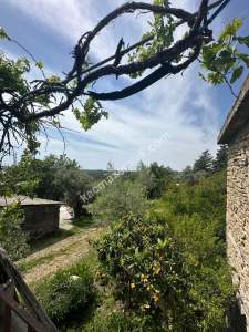 Manavgat Şişeler Köyünde Kiralık Taş Ev 2