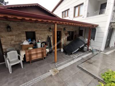 Büyükada'da Müstakil Sezonluk Kiralık 2+1 Ev 21