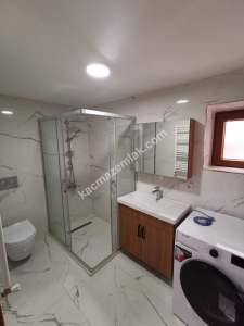 Büyükada'da Müstakil Sezonluk Kiralık 2+1 Ev 24