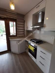 Büyükada'da Müstakil Sezonluk Kiralık 2+1 Ev 23