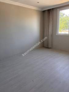 Kaçmaz'dan Tuzla Orhanlı'da Müstakil Bahçeli Kiralık 23