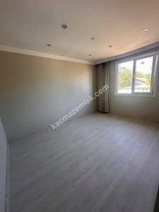 Kaçmaz'dan Tuzla Orhanlı'da Müstakil Bahçeli Kiralık 28