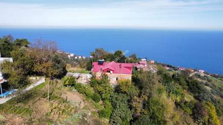 Trabzon Akçaabat Salacıkta Kiralık Eşyalı Bahçeli Ev 2