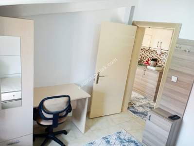 Isparta Yedişehitler Mah. Satılık 2+0 Eşyalı Apart 4