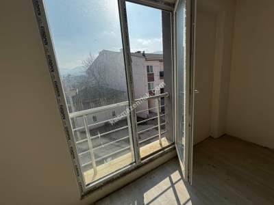 Bursa İnegöl Cerrah'ta 3 Dairelik Satılık Bina 25