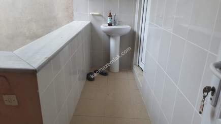 Millet Yunusemre Mah Satılık 3 Katlı Bina Apartman 17