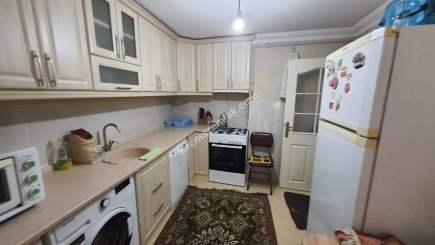 Millet Yunusemre Mah Satılık 3 Katlı Bina Apartman 13