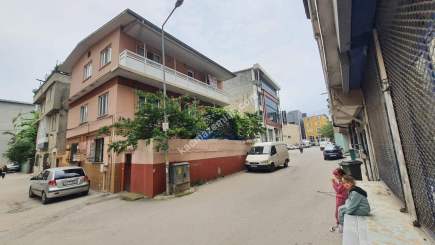 Millet Yunusemre Mah Satılık 3 Katlı Bina Apartman 1