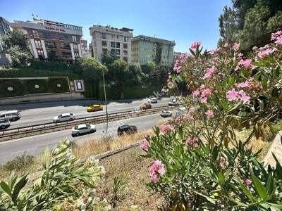 Kaçmaz'dan Güzelyalı Merkezde E5 Cephe Satılık İş Yer 19