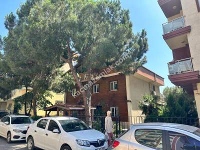 Kaçmaz'dan Güzelyalı Merkezde E5 Cephe Satılık İş Yer 24