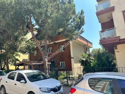 Kaçmaz'dan Güzelyalı Merkezde E5 Cephe Satılık İş Yer 2