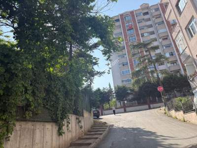 Koşuyolu Barbaros'da, 11 Daire 2 Dükkanlı Komple Bina 8