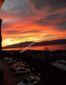 Kocaeli İzmit'te Satılık Deniz Manzaralı 4 Katlı Bina 4