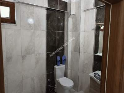 Kocaeli İzmit'te Satılık Deniz Manzaralı 4 Katlı Bina 19