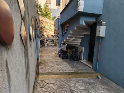 Kocaeli İzmit'te Satılık Deniz Manzaralı 4 Katlı Bina 25