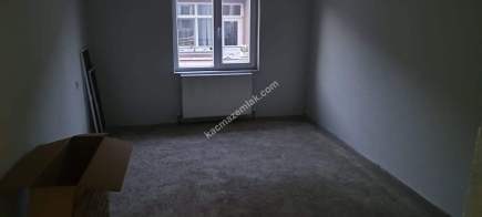 Kaçmaz Emlaktan Körfezde Satılık 3 Katlı Bina 6