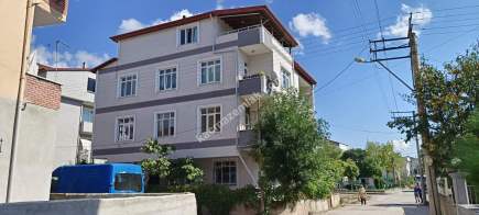 Kaçmaz Emlaktan Körfez Esentepede Satılık 4 Katlı Bina 2