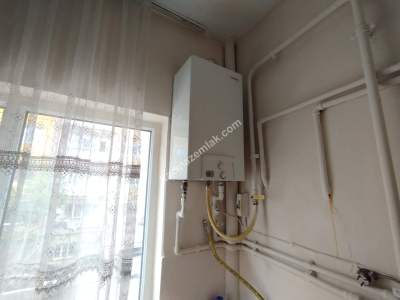 Sivas Satılık Bina Gülyurt Mah. 3 Katlı 380M2 24