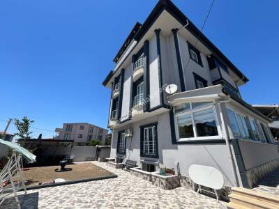 Marmaraereğlisi Yeniçiftlik Merkezde Satılık Bina 4