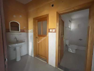 Trabzon Akçaabat Yaylacıkta Ana Yola Yakın Satılık Bina 11