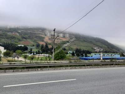 Trabzon Esiroğlu Cadde Üzerinde Satılık Komple Bina 17