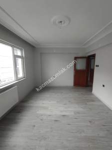 Trabzon Bahçecikde Satılık 726M2 Kullanımlı Bina, 23