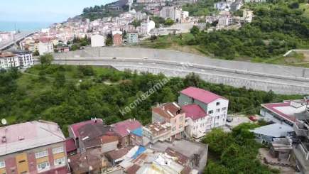 Trabzon Bahçecikde Satılık 726M2 Kullanımlı Bina, 35