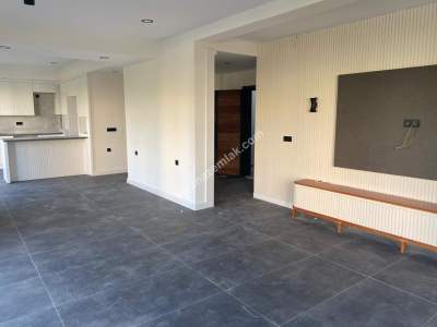 Side'de 3+1 Satılık Daire 3