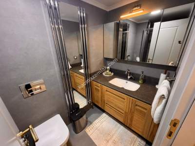 Acıbademin En Özel Dairesi Satışta 160 M2 Net 5+1 Daire 24