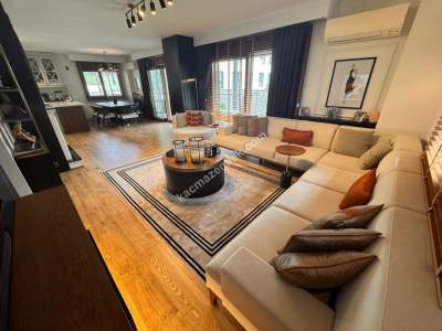 Acıbademin En Özel Dairesi Satışta 160 M2 Net 5+1 Daire 4