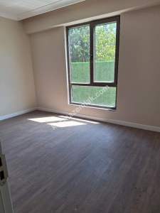 Sakarya Serdivan Yazlık Mahallesi Kanal Boyu Mevki 2+1 5