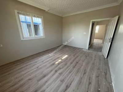 Adana Çukurova Yeni Mahllede Satılık Bahçeli Ev 2