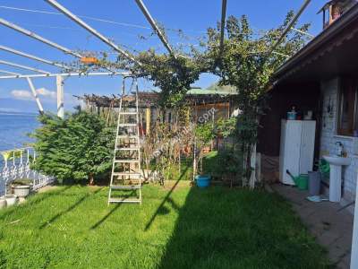 Gemlik Kurşunlu Mah Satılık Denize Sıfır Bahçeli Villa 12